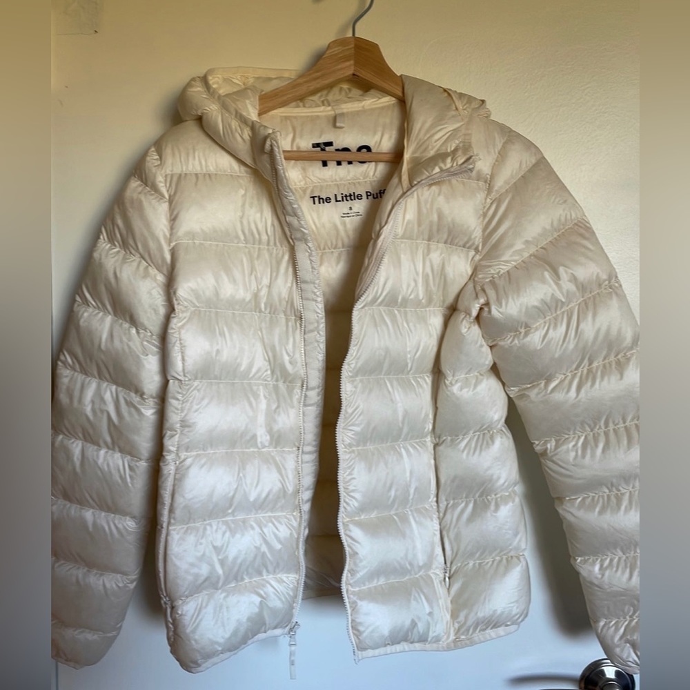 ARITZIA TNA little puffer size S